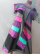 Unikatna oblekca Kostevka, velikost L, siva osnova z vijoločnimi in turkiznimi dodatki